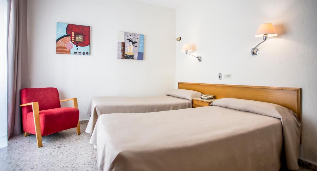 Hotel Leuka Аликанте Екстериор снимка