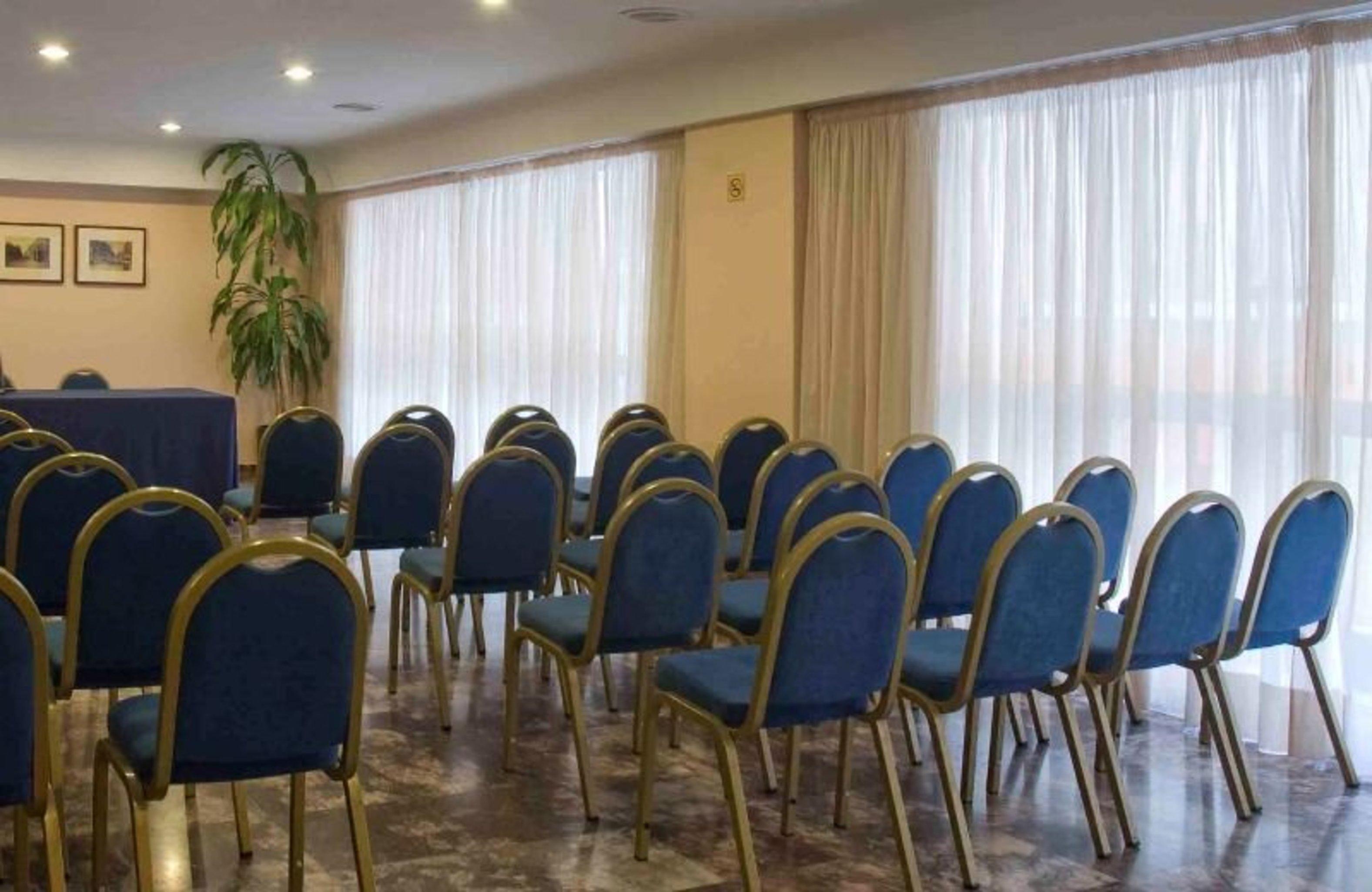 Hotel Leuka Аликанте Екстериор снимка