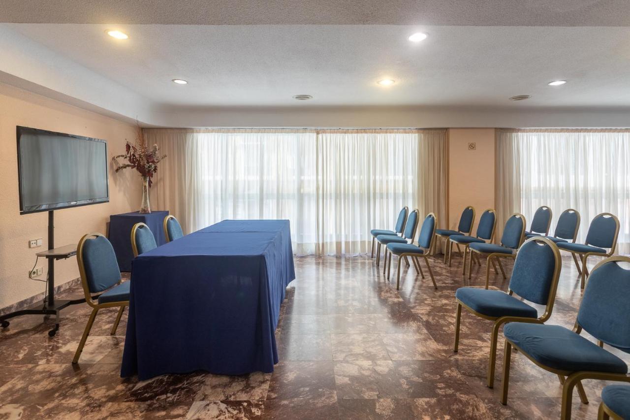 Hotel Leuka Аликанте Екстериор снимка