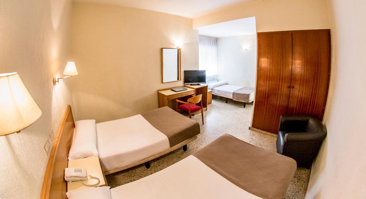 Hotel Leuka Аликанте Екстериор снимка