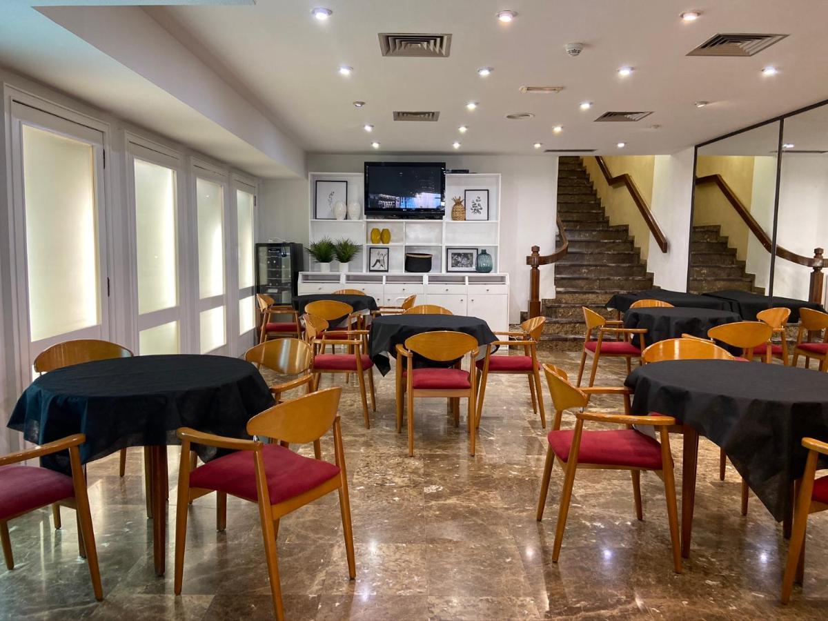 Hotel Leuka Аликанте Екстериор снимка