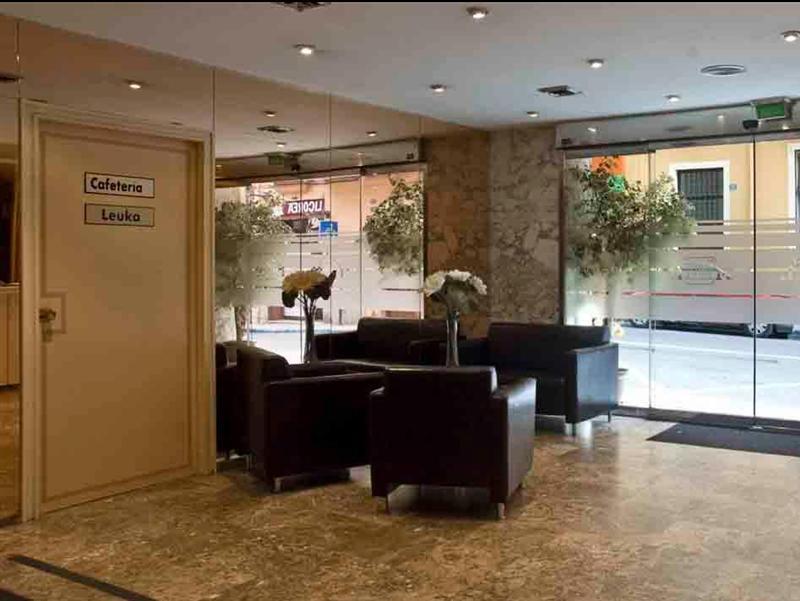 Hotel Leuka Аликанте Екстериор снимка