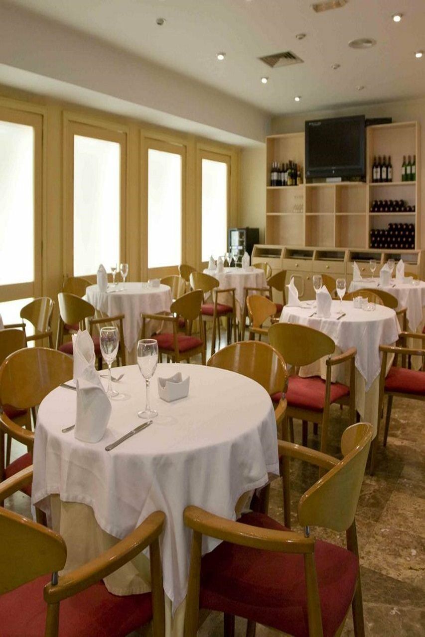 Hotel Leuka Аликанте Екстериор снимка
